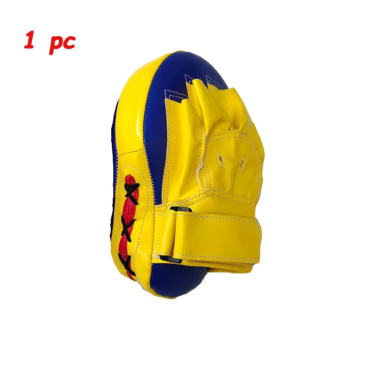 Sac de frappe, gants de boxe
