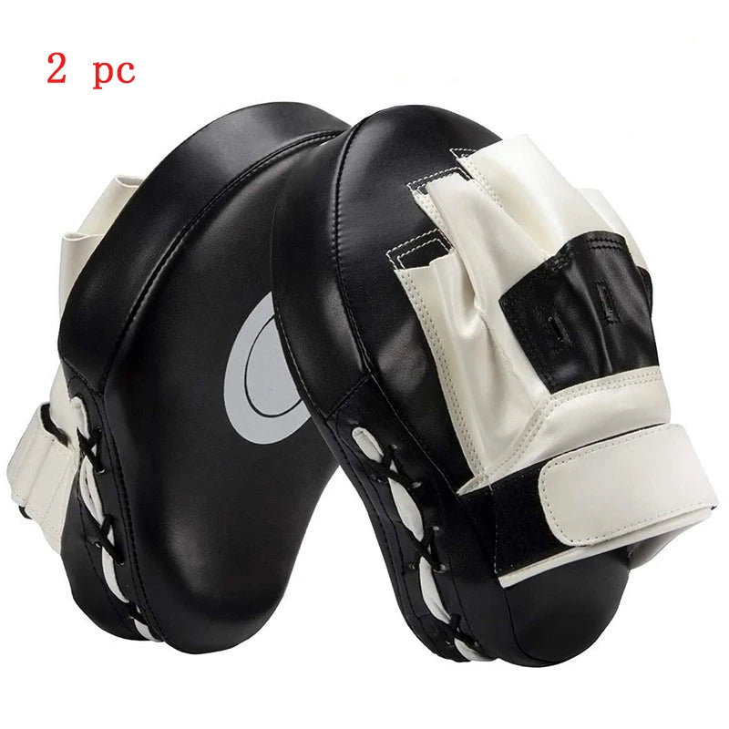 Sac de frappe, gants de boxe